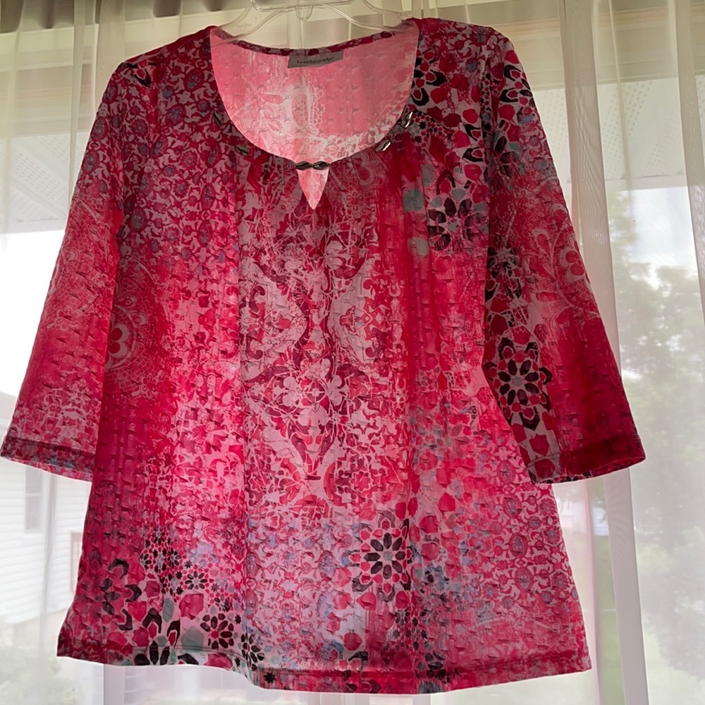 Like new very pretty Breckinridge top pet. large